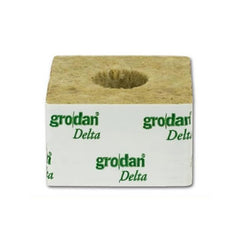 Grodan 100x100x65 mm, growing cube with small hole 27x40 mm, 1 pc.