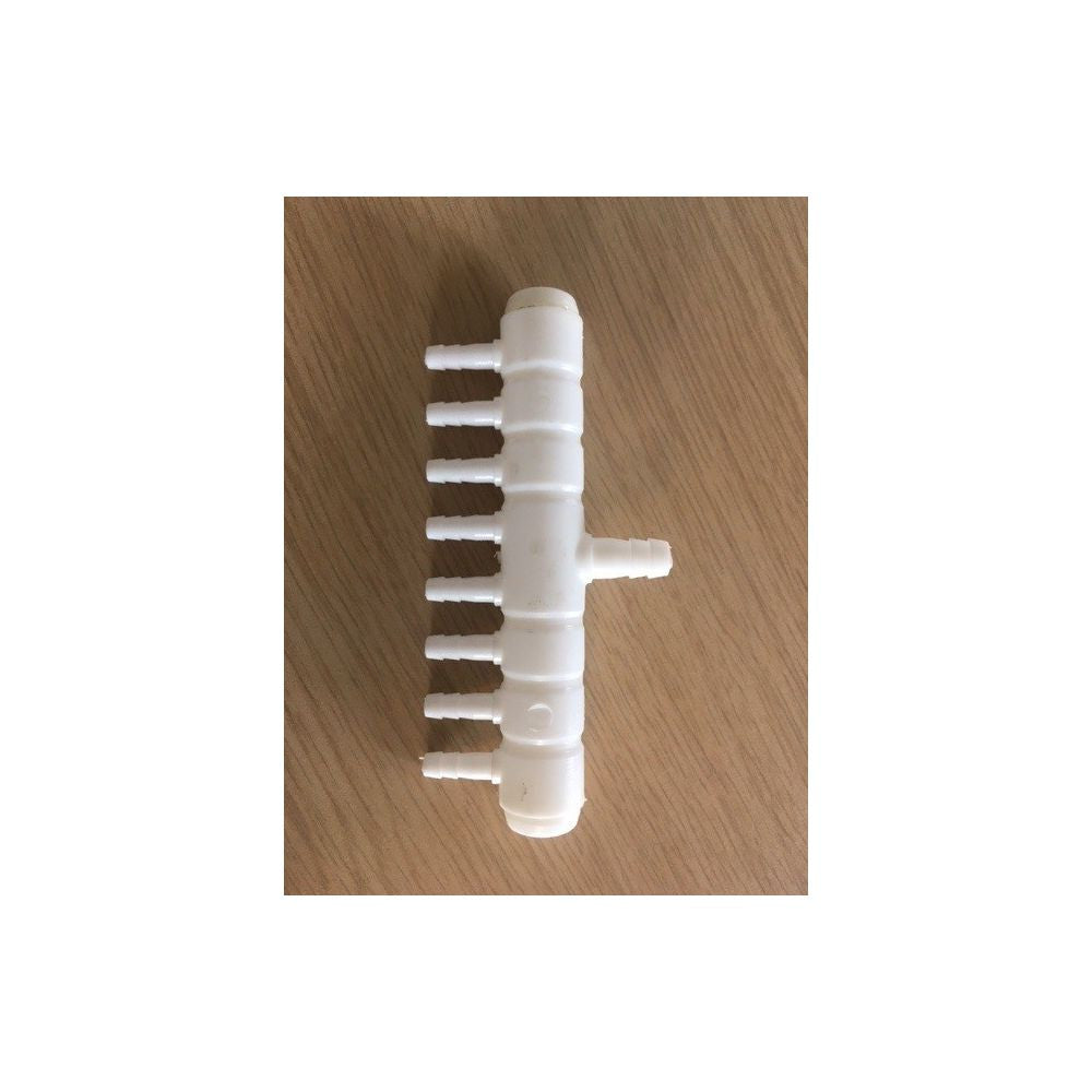 Manifold Verteileranschluss 8 mm für 8x 5 mm Kapillare