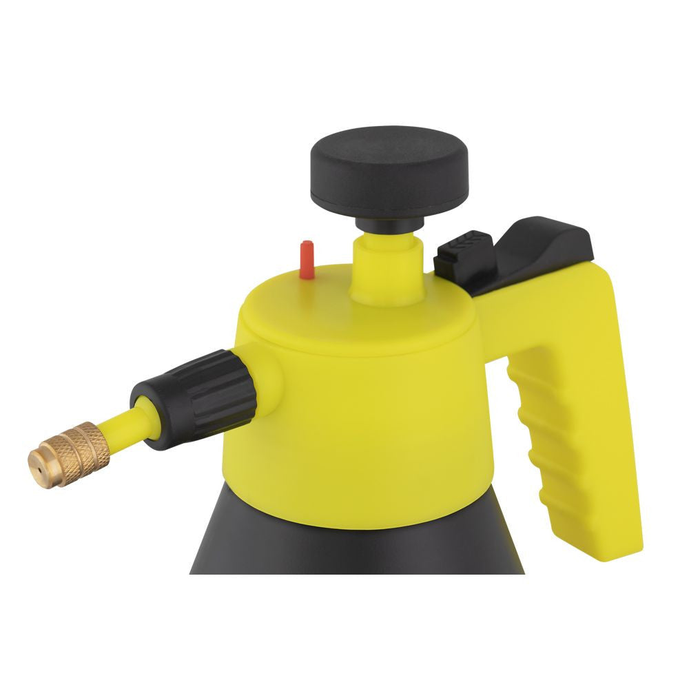Garden High ProPump hand pressure sprayer, 2 l