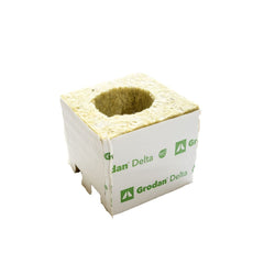 Grodan Delta NG2.0 75x75x65 mm, growing cube with large hole 42x40 mm, BOX 384 pcs.